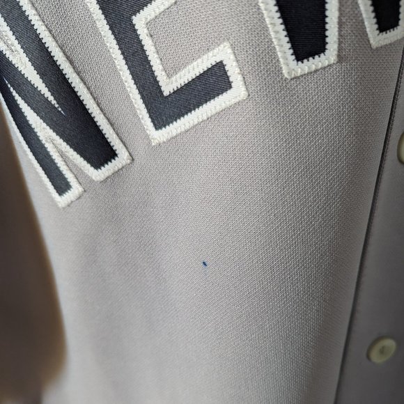 MAJESTIC YANKEES #25 GLEYBER TORRES AWAY JERSEY - 2X - Picture 9 of 9